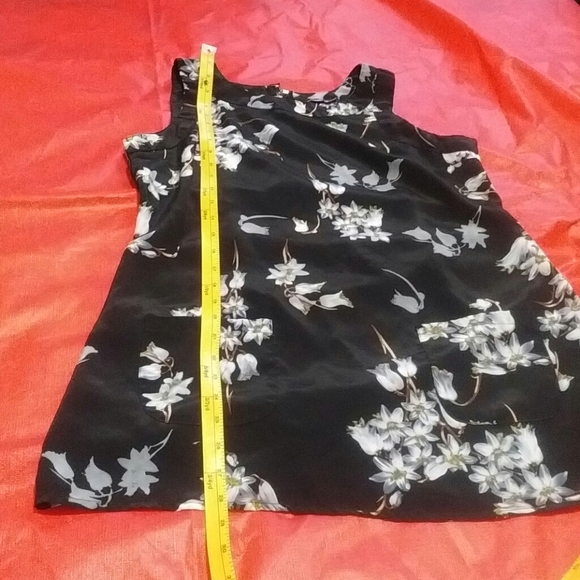 🌼🍀 Dress - Picture 6 of 10